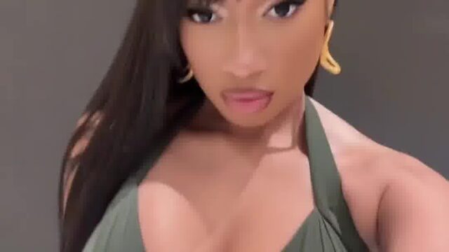 Megan Thee Stallion nude showing big tits video leaked!!!